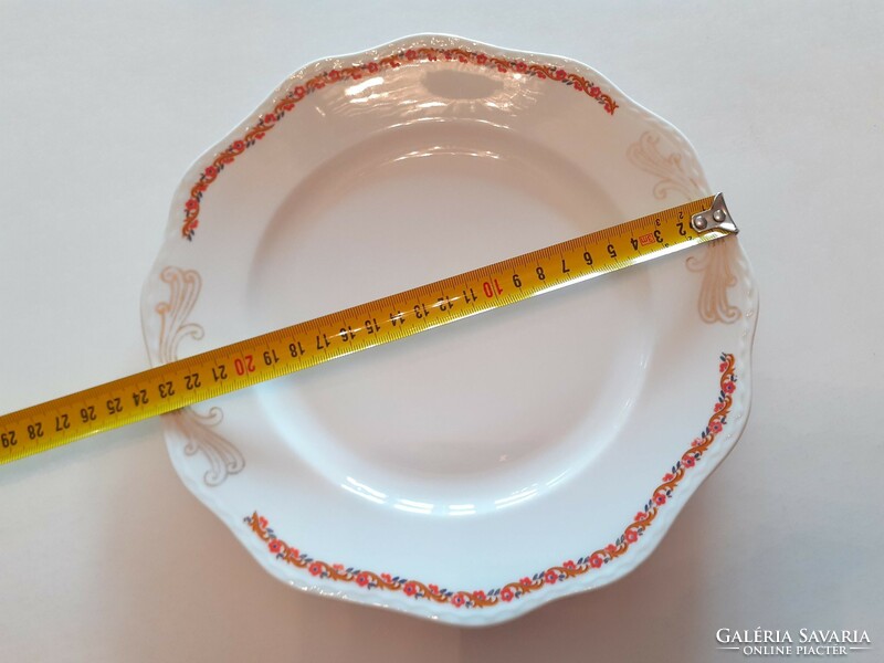 Régi Karlsbadi porcelán tányér virágos kínáló tál