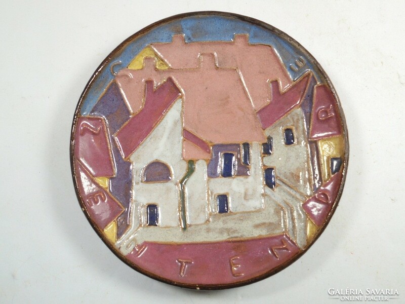 Ligeti Erika: Szentendre - Jelzett kézzel festett akasztható fali kistányér tányér