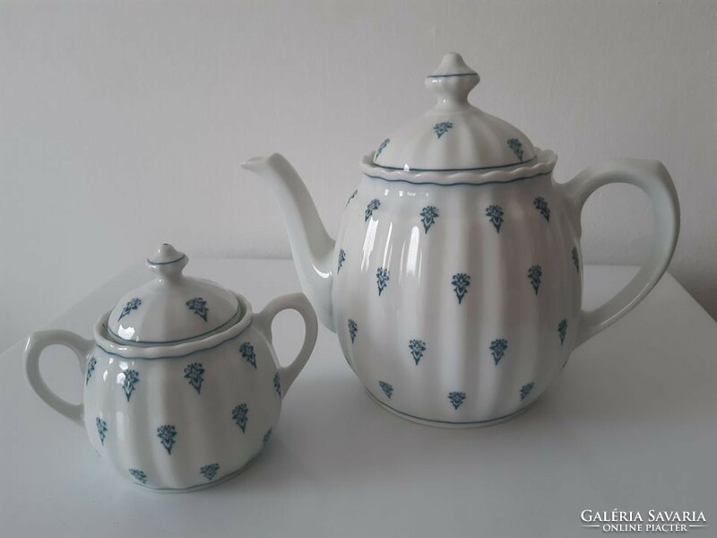 Hochland schaller grün porcelain jug and sugar bowl