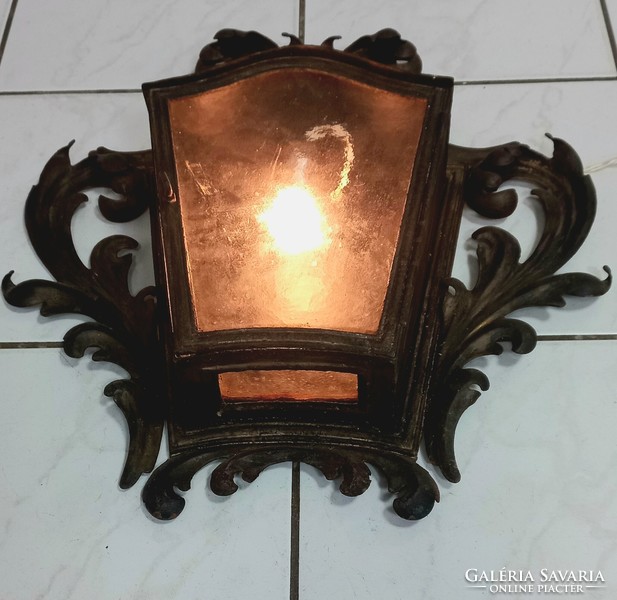 Baroque iron wall lamp