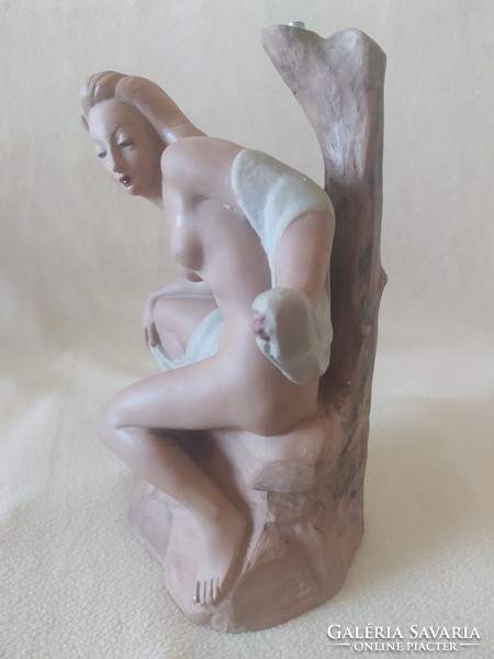 Turáni blacksmith: seated female nude, terracotta small plastic lamp, marked, 30 cm