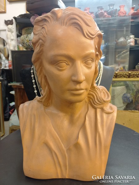 Terracotta female statue