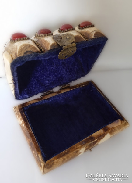Camel bone treasure box / jewelry box /