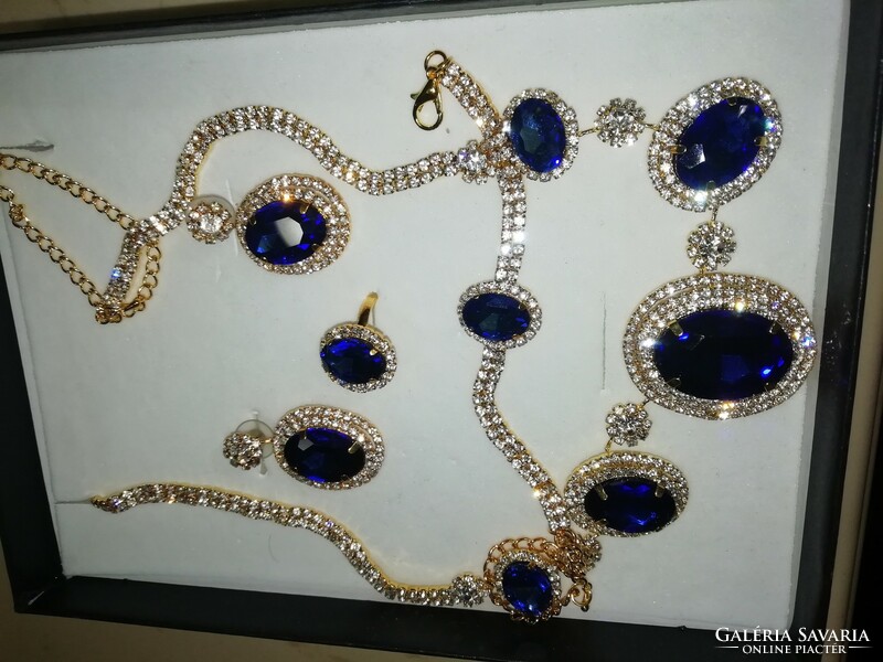 Emporia crystal jewelry set number 2. Amazing pieces