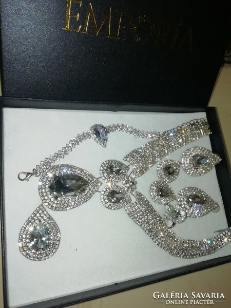 Emporia crystal jewelry set 3 wonderful pieces