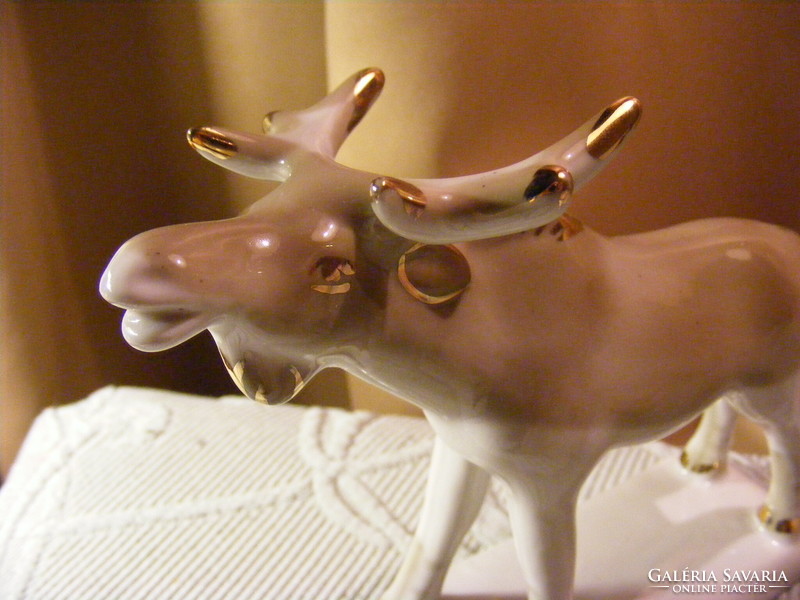 Russian polonne moose porcelain figure
