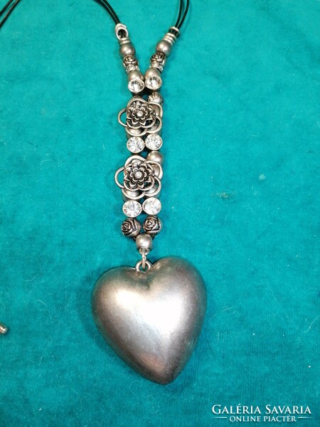 Marks & spencer, m & s heart necklace (674)