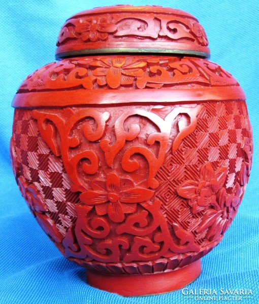 Eastern lidded urn vase, enamelled metal, carved lacquer cover, 10 cm high.