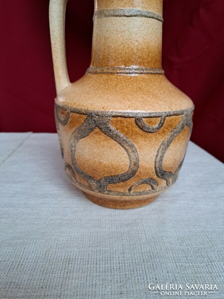 Beautiful retro veb haldensleben German ceramic vase collectible mid-century modern home decoration