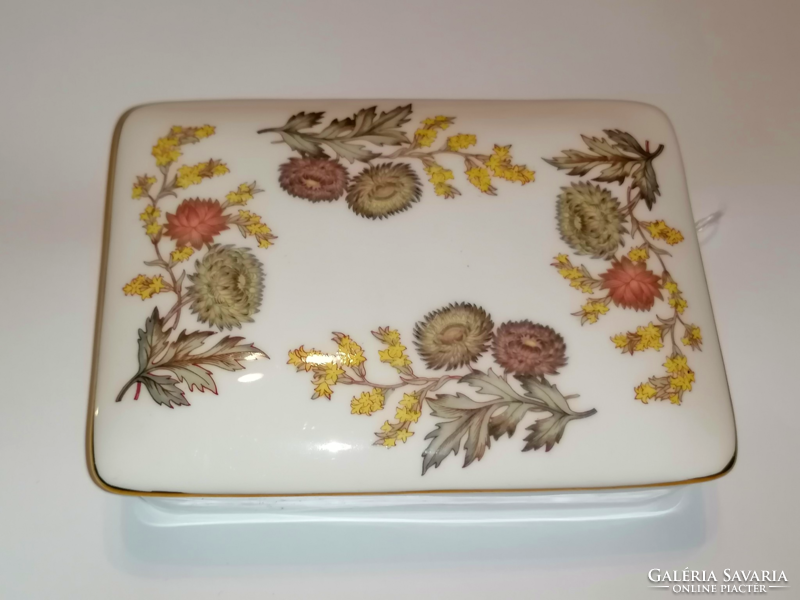 Wedgwood porcelain jewelry box