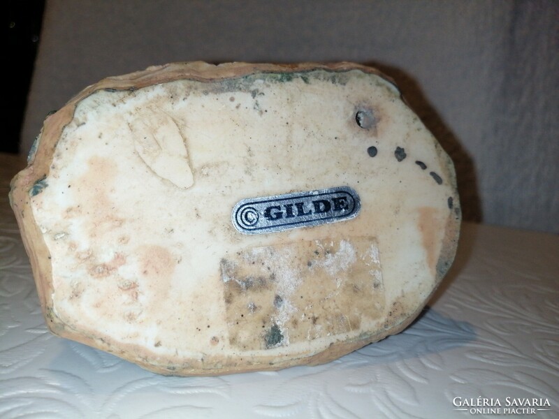 "Gilde" (kisfiú - kislány), szobor, figura, dekoráció.