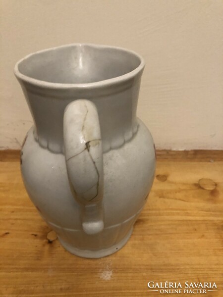 Porcelain jug, spout 22 cm