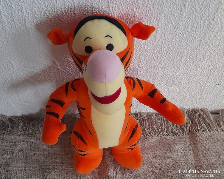 Disney - tiger - plush figure 28 cm