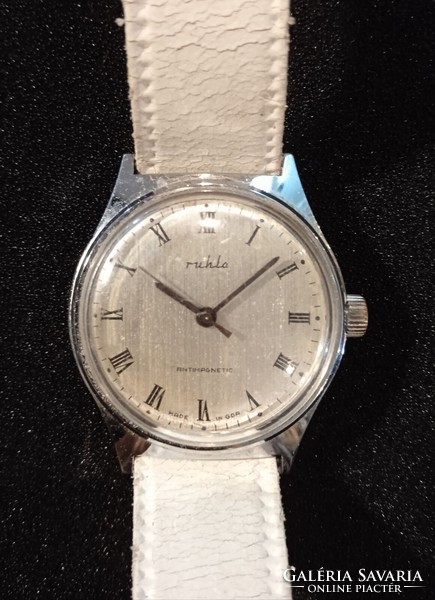 Ruhla men's wristwatch from the late 50s, excellent for collectors.