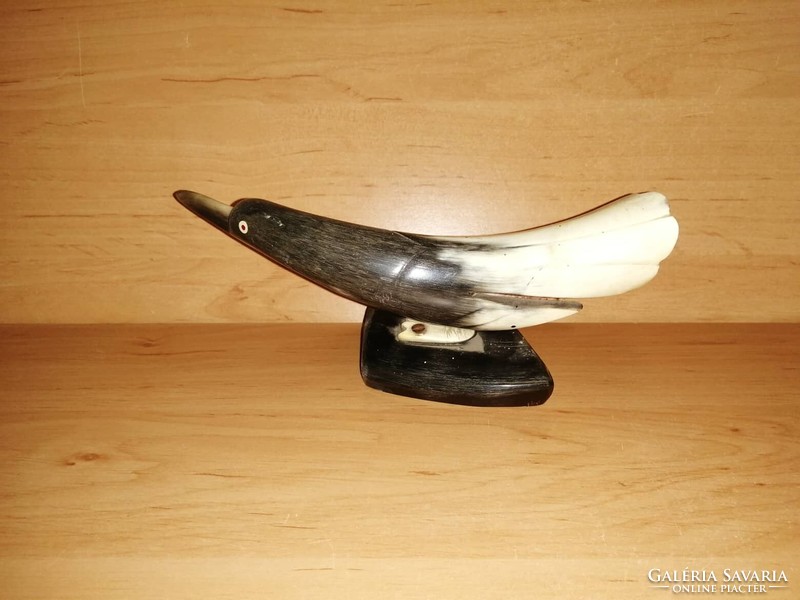 Retro carved horned bird 21 cm (b)