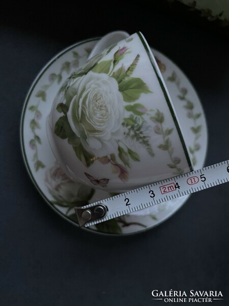 ÚJ! Gyönyörű 2 személyes romantikus rózsás kávéscsészék díszdobozban