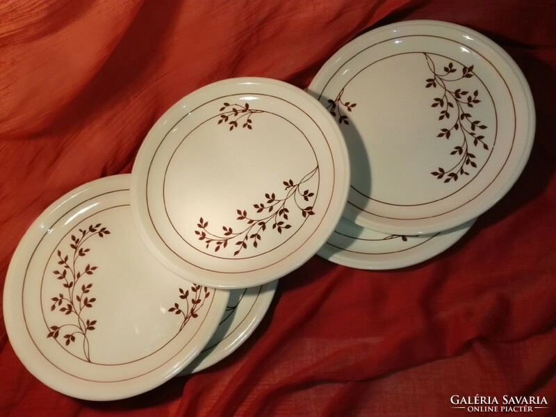 New English porcelain cookie plate.