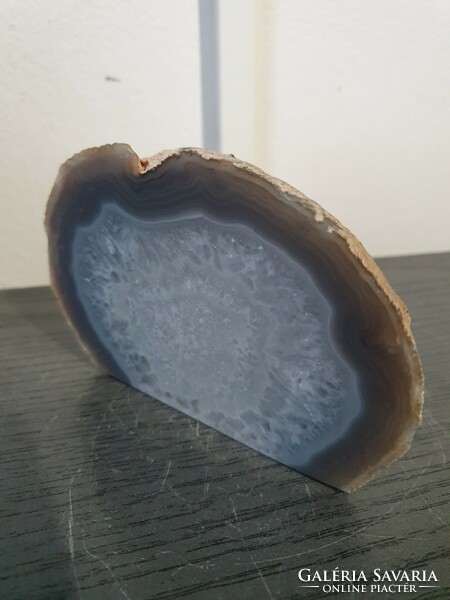 Agate mineral stone engraving