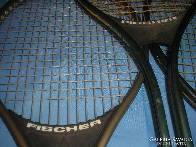 Fischer-match maker tennis rackets are carbon fiber reinforced or single. Also sold with case