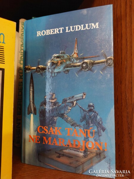Robert Ludlum  5 regénye ,  - szépirodalmi könyv ,regény