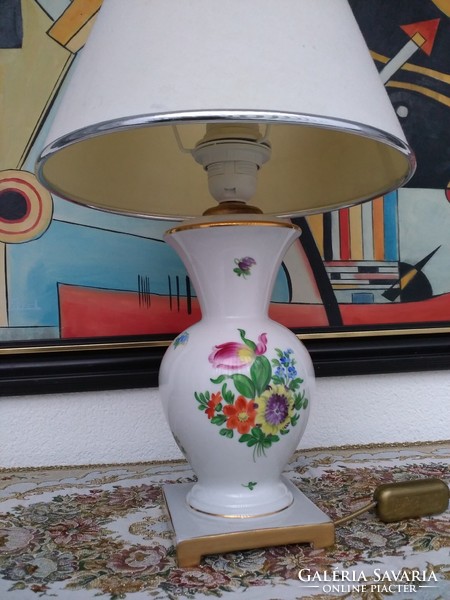 Antique Herend table lamp with tulip pattern + shade