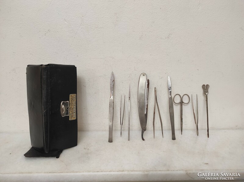 Antik sebész doktor orvosi utazó eszköz készlet szerszám tartójában 718 6513