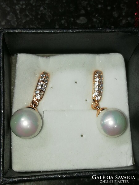 Very nice earrings 12.