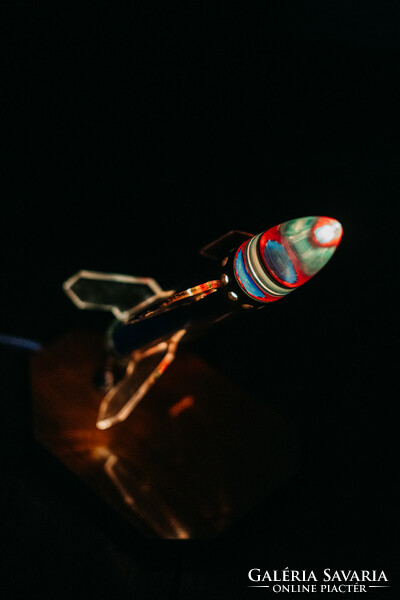 Retro space age design rocket lamp souvenir