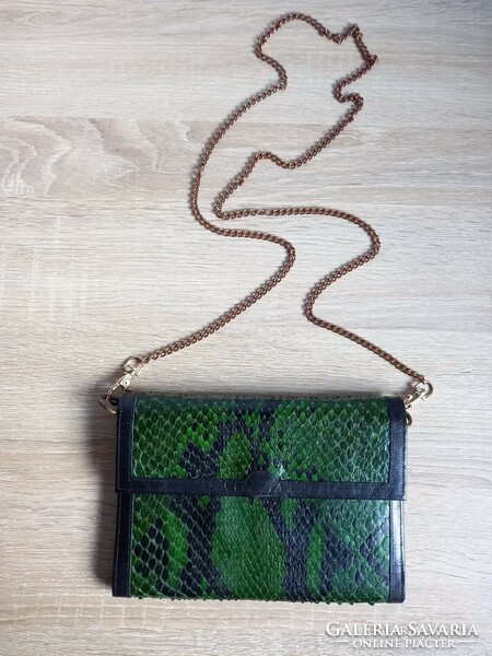 Snape snake leather bag with radish