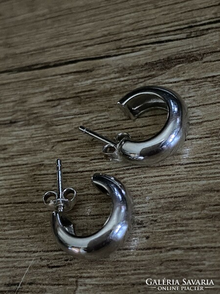 Beautiful, marked silver hoop earrings