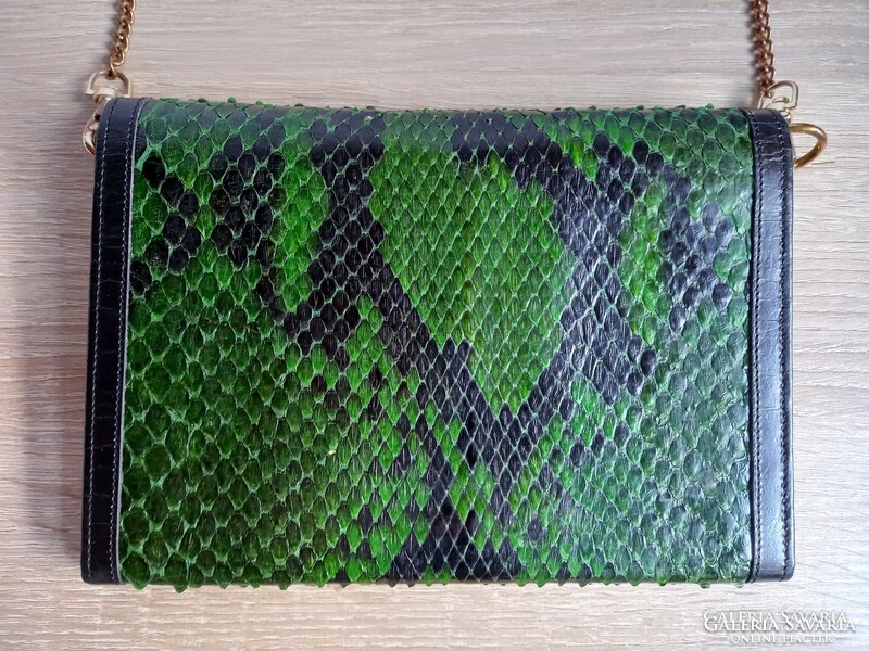 Snape snake leather bag with radish