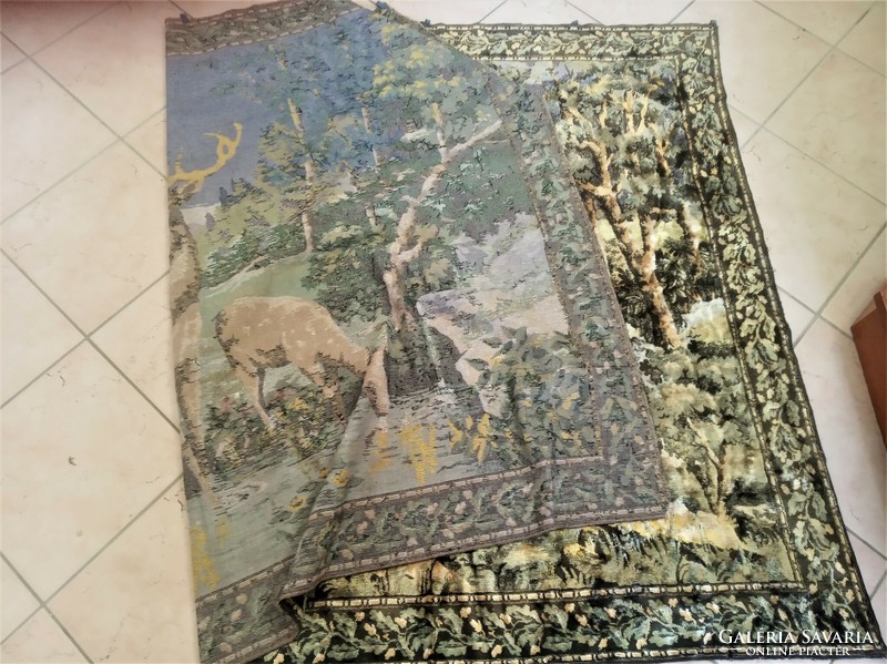 Deer - antique silk moquette tapestry