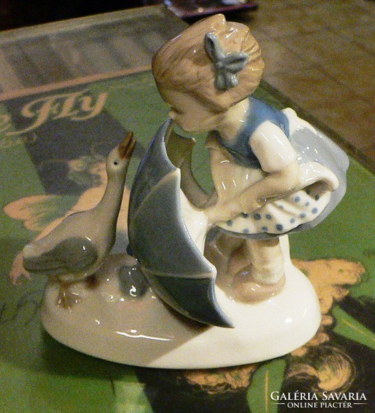 Underglaze porcelain umbrella little girl with goose