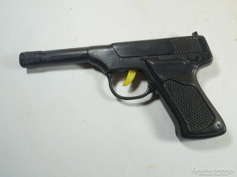Retro old children's toy plastic gun gun - approx. From the 1980s