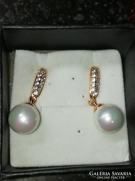 Very nice earrings 12.