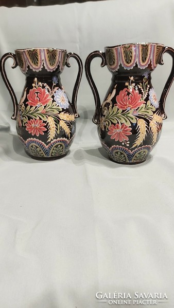Beautiful vase pair of hmv - treasured