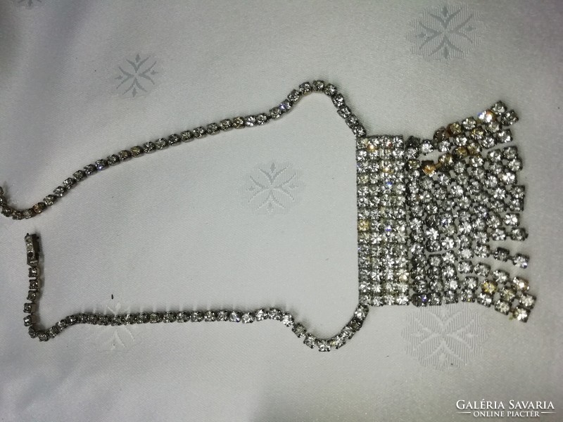 Amazingly beautiful necklace 12.