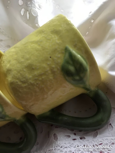 Earthenware mugs in the shape of lemons - 2 pcs