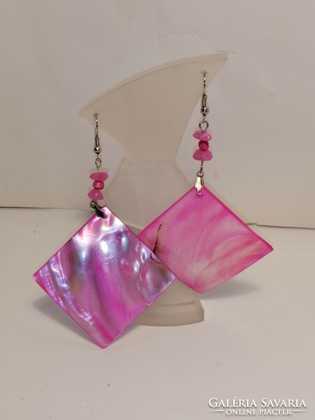 Pink mother-of-pearl earrings (694)