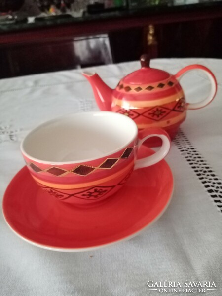 Cha Cult  Hamburg porcelán fajansz  teás / kávés  kiöntő /  kanna, csésze +csészealj Anyák napjára