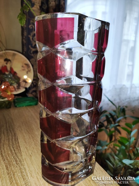 Crystal vase (24 cm.)