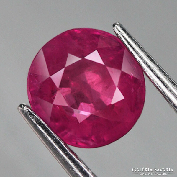 1.38 Ct Natural ruby from Mozambique