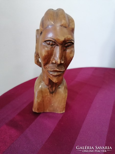 African head carved sculpture