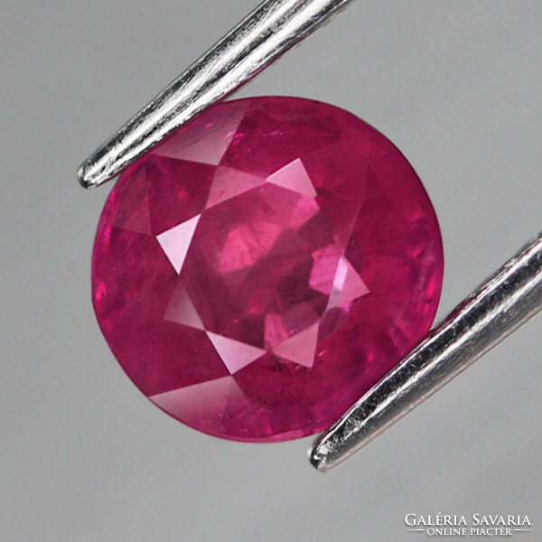 1.38 Ct Natural ruby from Mozambique