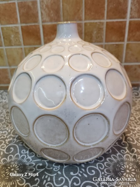 Ceramic modern sphere vase