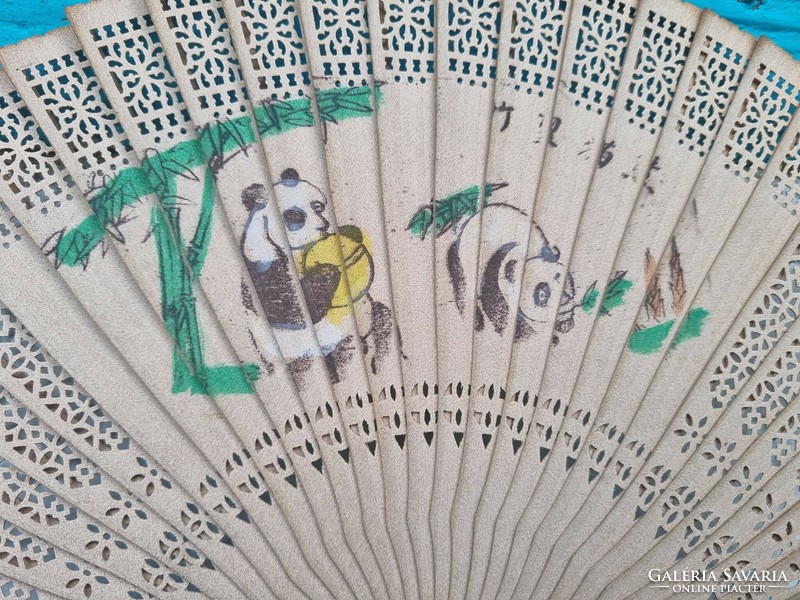 Hand painted Chinese bamboo fan panda