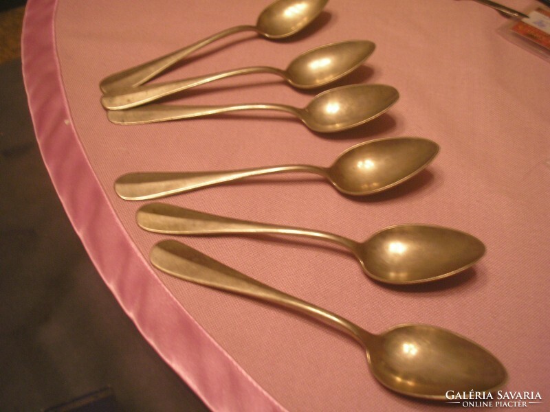 U 9 alpacca 6-piece antique coffee and tea spoons are sold together at a reduced price