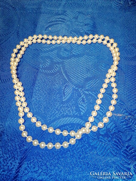 Retro tekla string of beads (737)