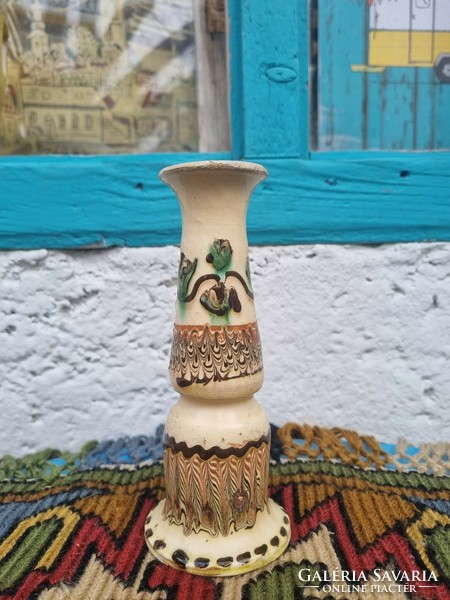 Korondi stílusú népi kerámia váza vagy gyertyatartó
