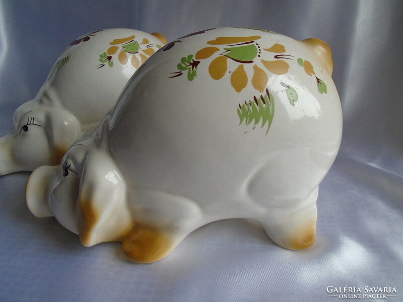 2 pcs. Large ceramic bush pig.